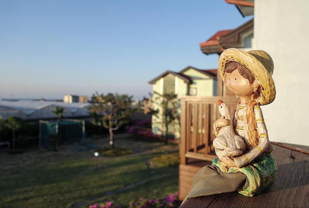Jeju Time-Travel Pension Exterior photo