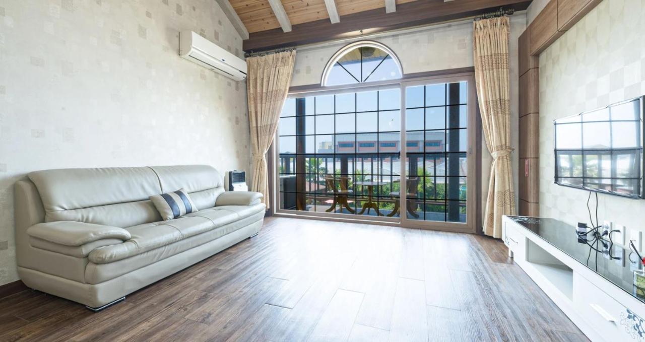 Jeju Time-Travel Pension Exterior photo